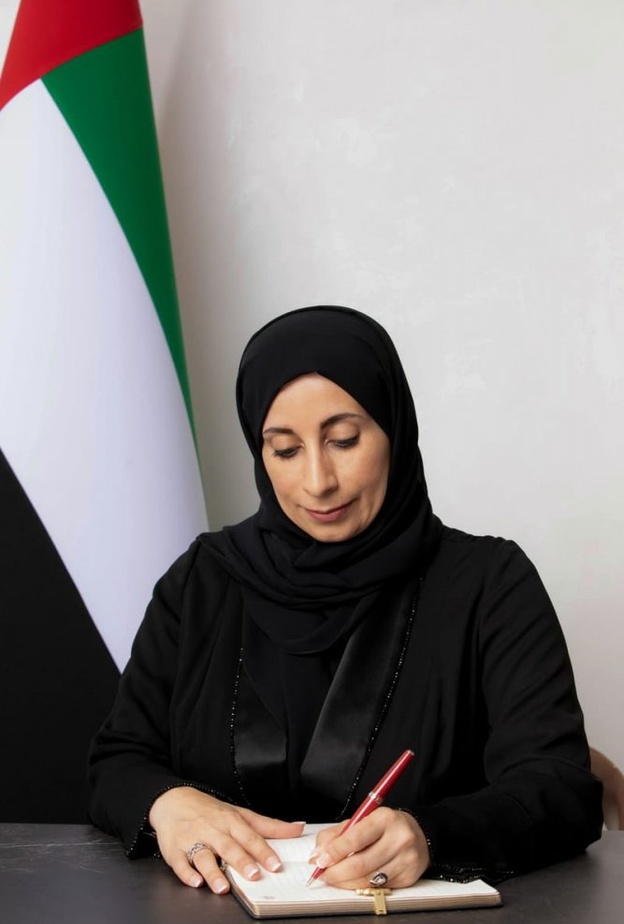الدكتورة فريدة الحوسني نموذج مثالي لنجاحات المرأة الإماراتية في القطاع الصحي