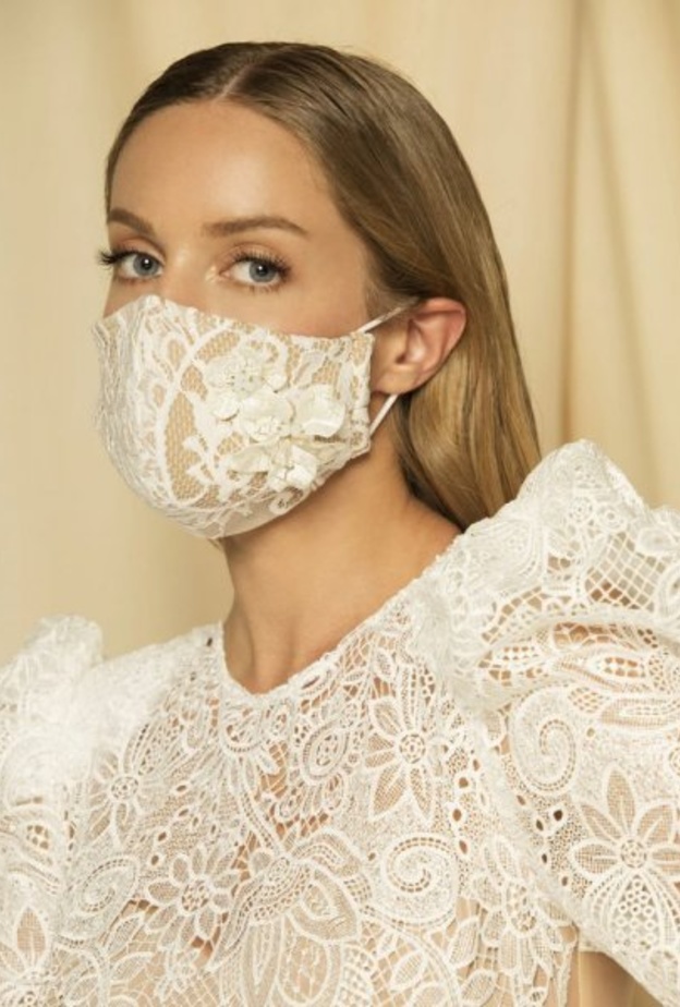  كمامات للعروس من david s bridal