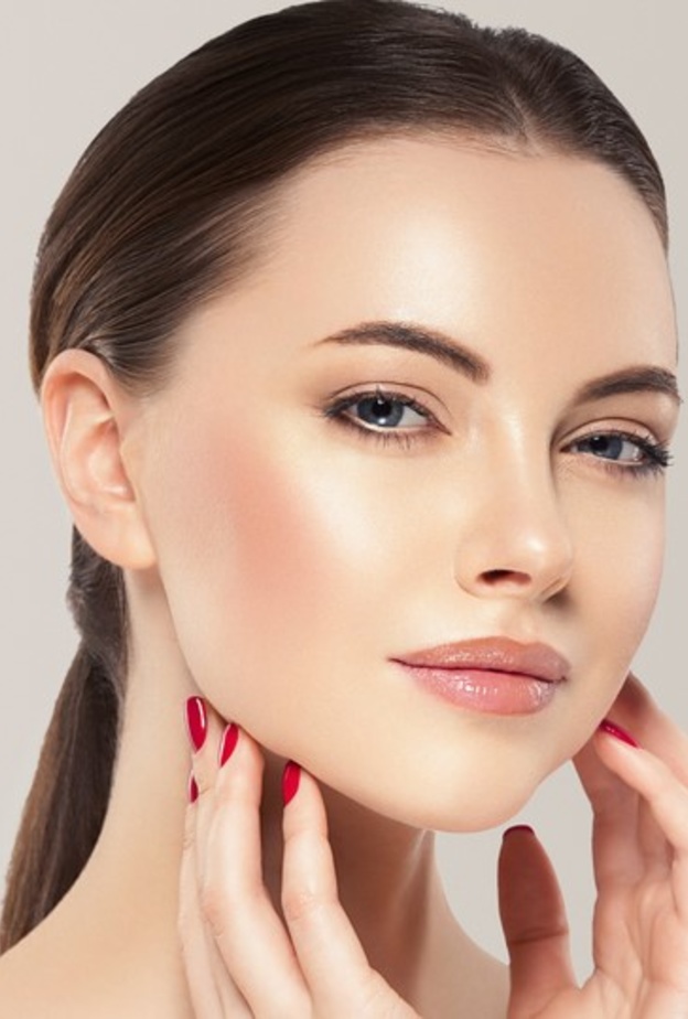 نصائح جمالية للعناية بالبشرة باستخدام الصندل في شتاء 2021