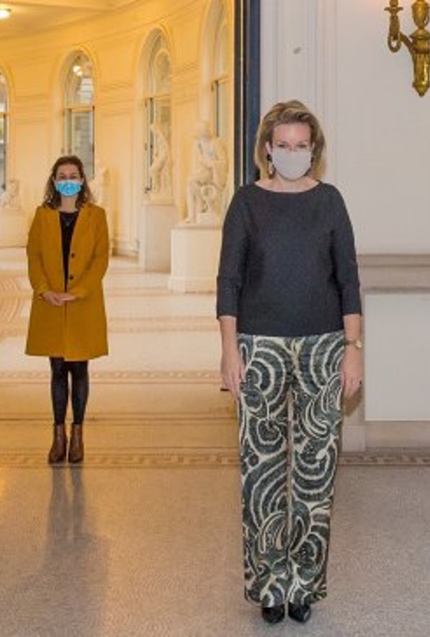 الملكة ماتيلد تسلم جائزة محاربة الفقر