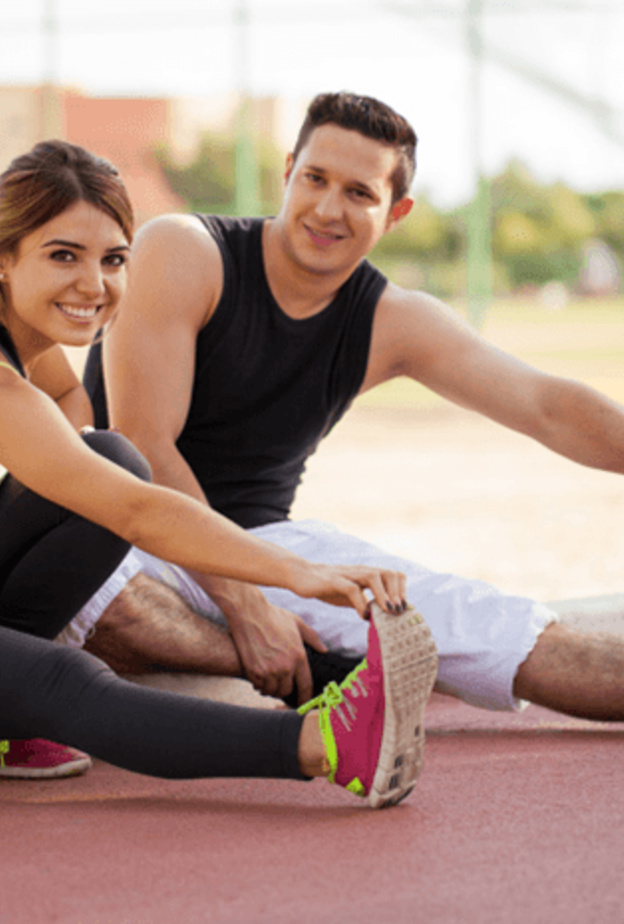 شاركيه بممارسة الرياضة يوميا للتخلص من التدخين