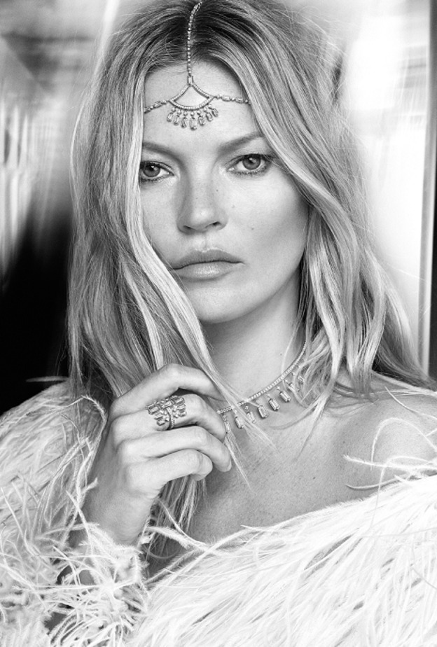 محاور المشاهير عدنان الكاتب يحاور عارضة الأزياء Kate Moss التي تعاونت مع "ميسيكا" لتصميم مجموعة مجوهرات فاخرة
