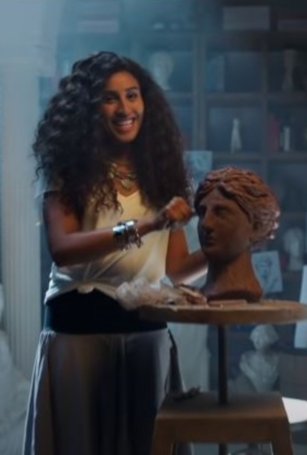 دينا الشربيني