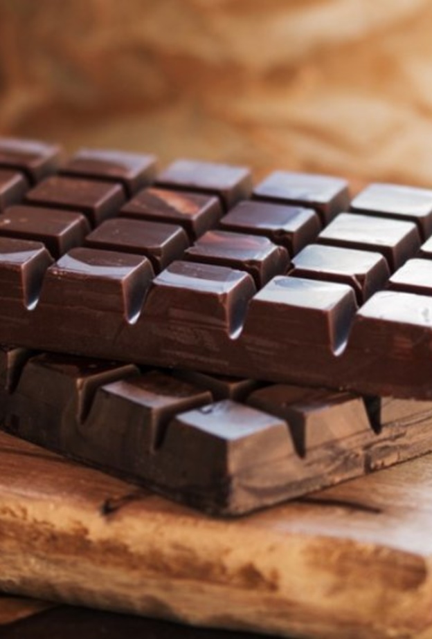 ماهي اضرار الشوكولاته على المعدة