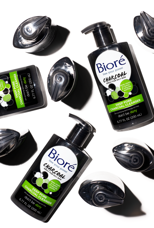 BIORÉ DEEP PORE CHARCOAL CLEANSER  الحل لبشرة مثالية