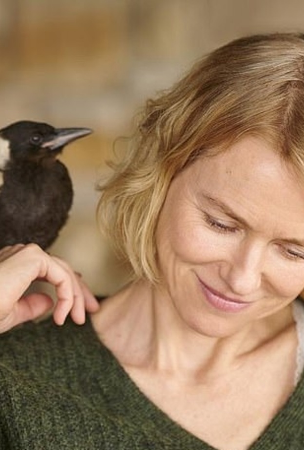 نعومي واتس في تصوير Penguin Bloom