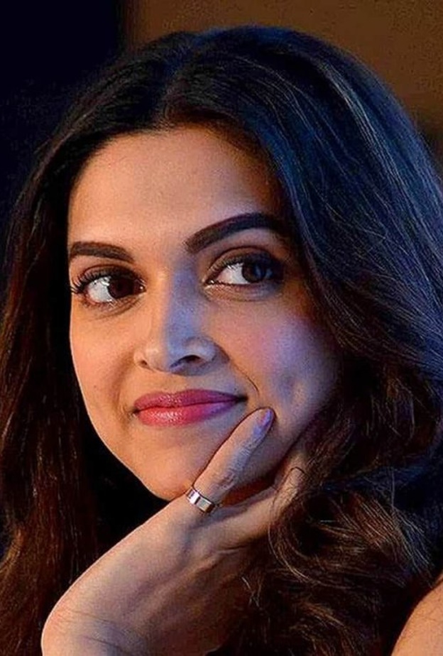 ديبيكا بادوكون