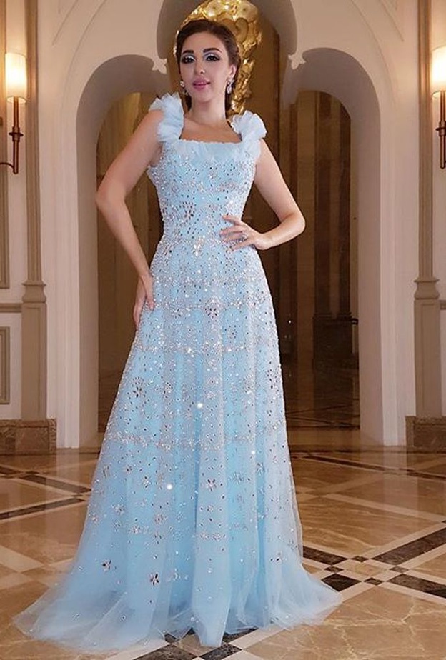 فساتين بيبي بلو للخطوبة من رامي قاضي