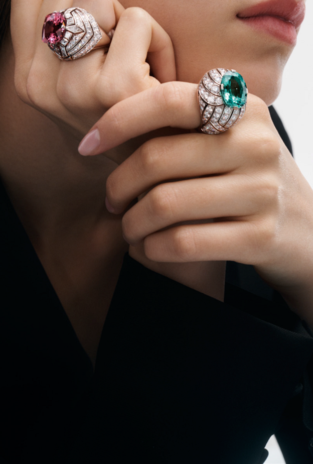 من لويس فويتون Louis Vuitton من مجموعة ستيلار تايمز Stellar Times