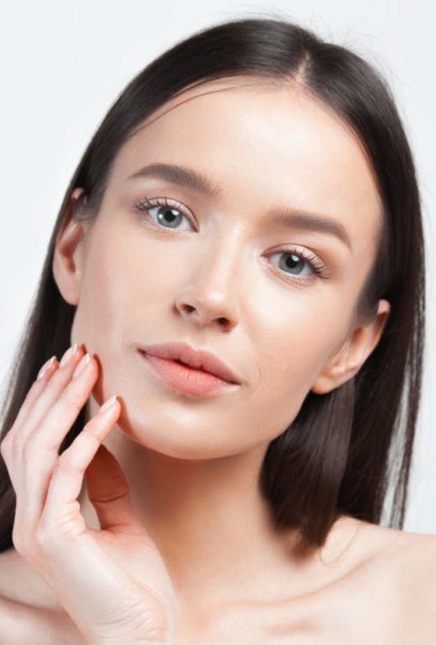 فوائد ماسك الزبادي والخيار لتقشير الوجه