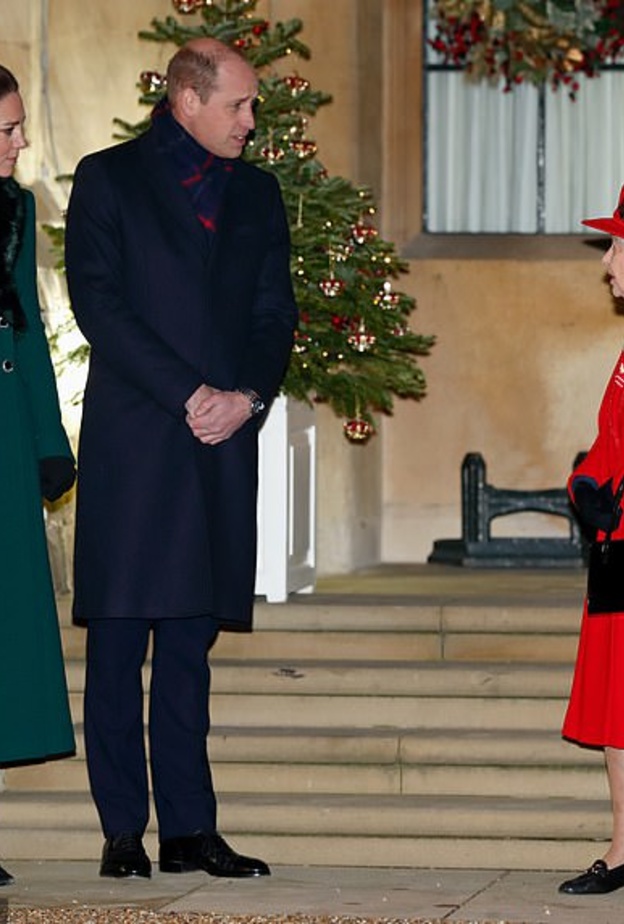 ملكة بريطانيا تعد هدية مميزة لكيت ميدلتون بمناسبة ذكرى زواجها العاشرة