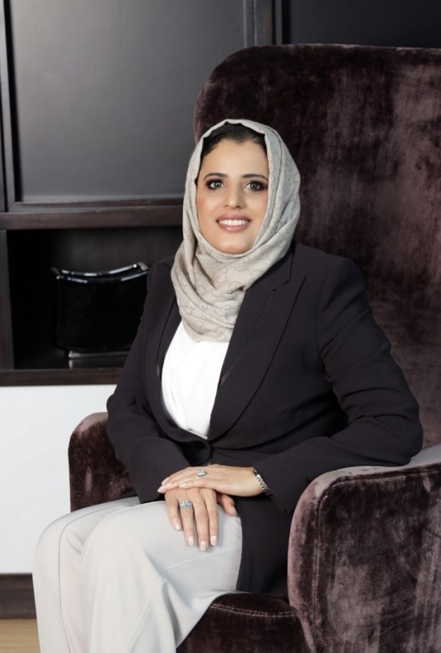 طالبة الدكتوراه الإماراتية شيخة المزروعي