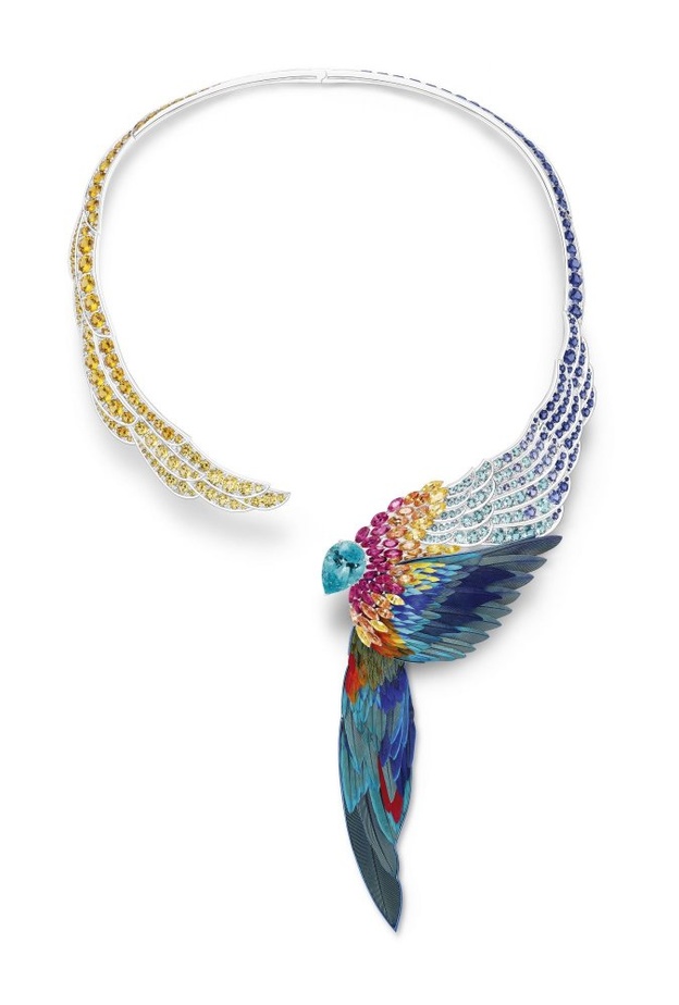  قلادة من بياجيه Piaget