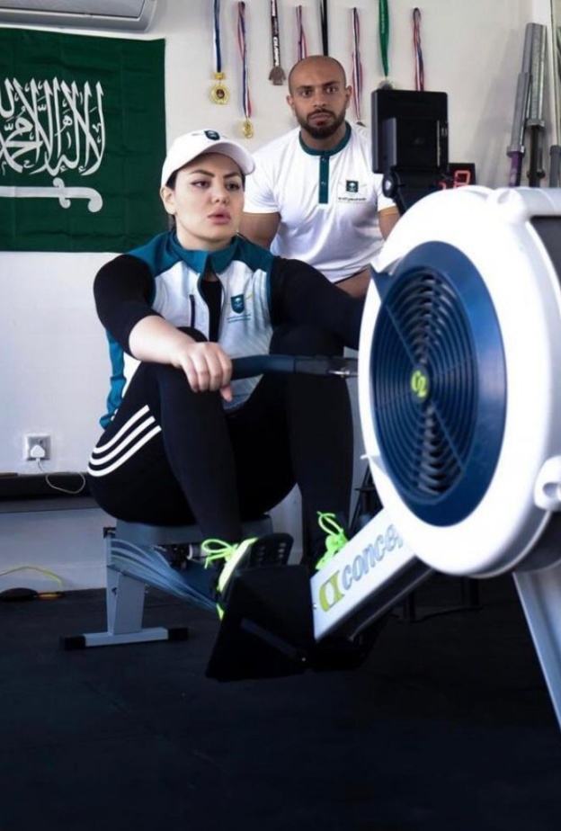 كاريمان أبوالجدايل تنال بطولة آسيا في رياضة التجديف وتتأهل لبطولة العال