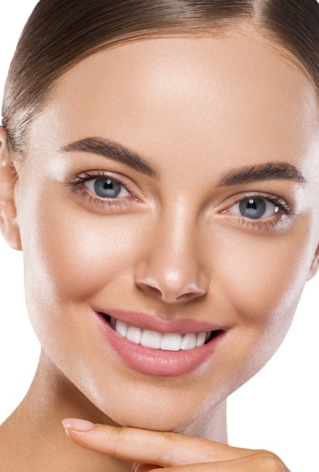 أبرز خلطات طبيعية لـ تبييض الأسنان تستخدمها المرأة الإماراتية