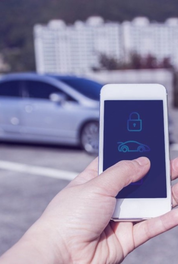 سامسونغ تطور مفتاح رقمي للسيارة
