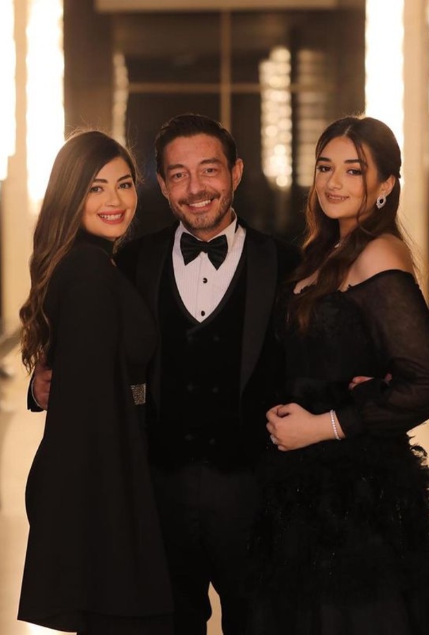 بنات احمد زاهر