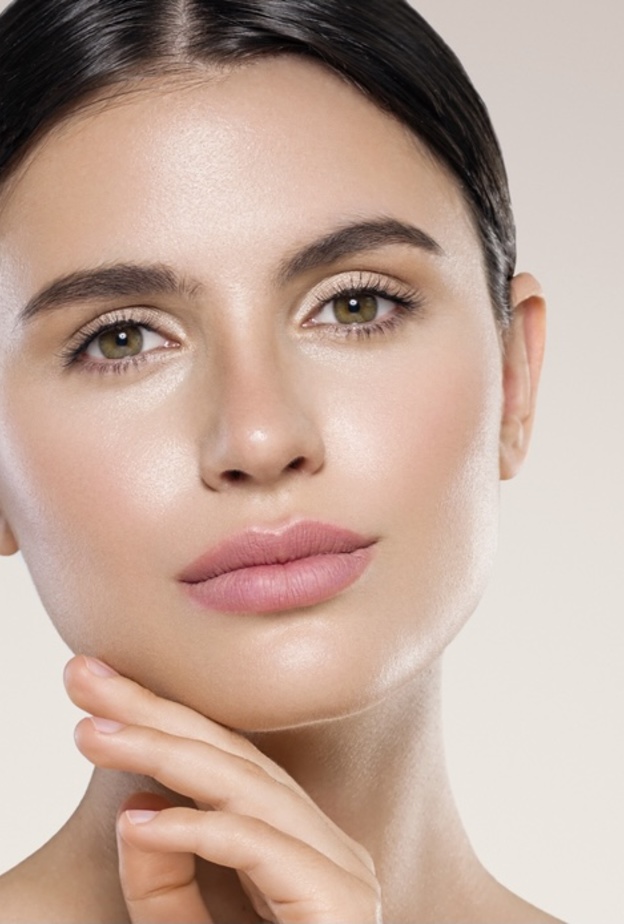 عملية توريد الشفايف بالليزر تمنحك شفاه ناعمة ووردية