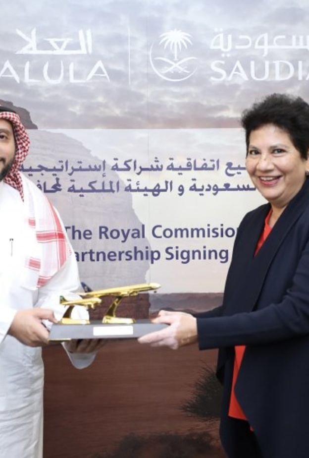 الخطوط السعودية توقع إتفاقية شراكة استراتيجية مع الهيئة الملكية لمحافظة العلا لإطلاق حملة محلية