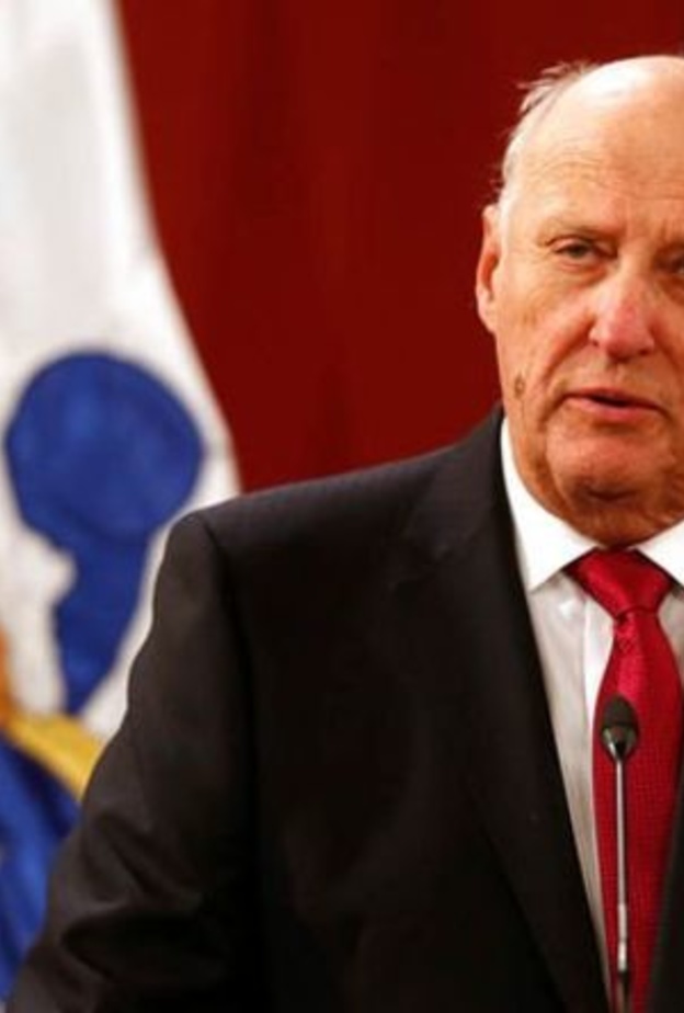  ملك النرويج هارالد الخامس يخضع لجراحة في ساقه