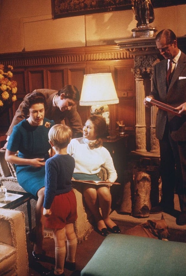 بعد 50 عاما.. تسريب فيلم وثائقي ممنوع من العرض عن العائلة المالكة البريطانية