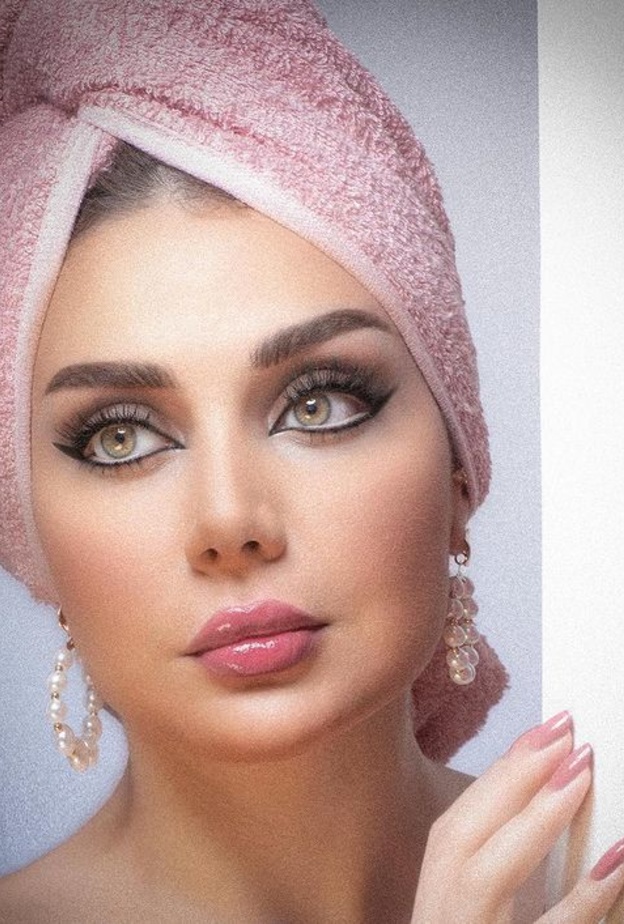  ابنة هيفاء وهبي بمكياج صوفيا لورين 2021