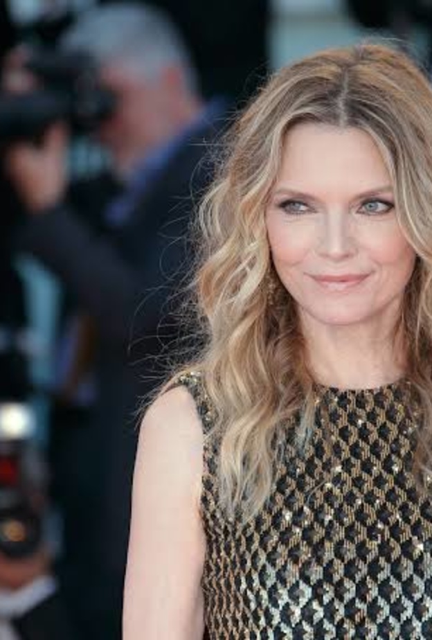 ميشيل فايفر