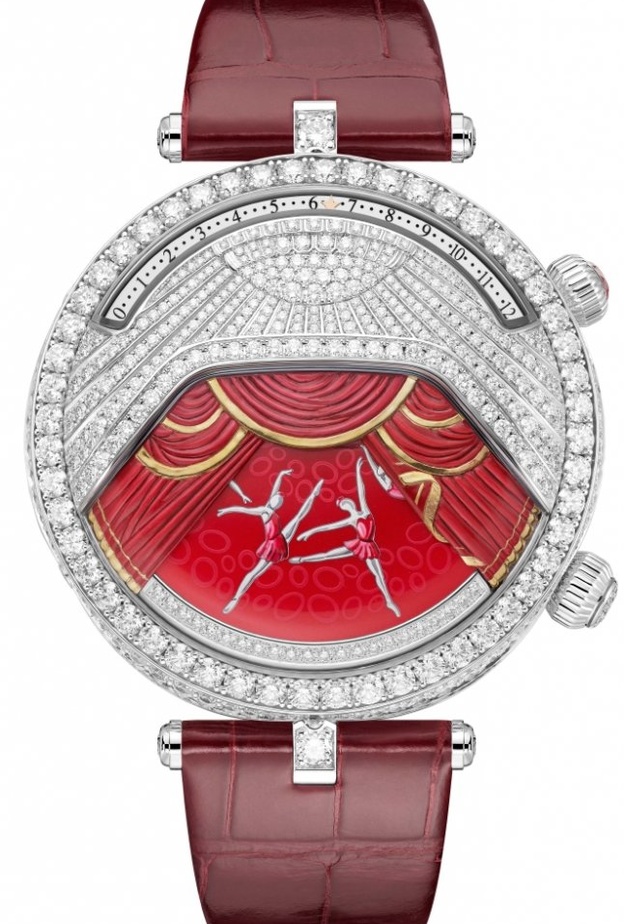 ساعة من فان كليف أند أربلز Van Cleef & Arpels