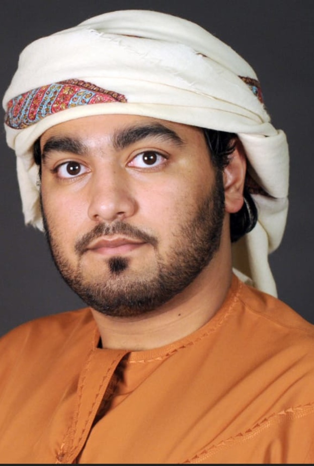 الفنان الاماراتي فيصل الريس