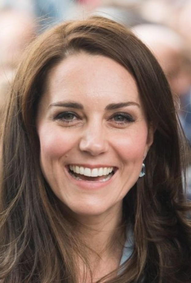 ‎كيت ميدلتون لجأت لوالديها للحصول على النصح 