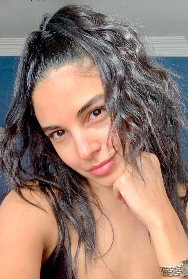 سلمى أبو ضيف 