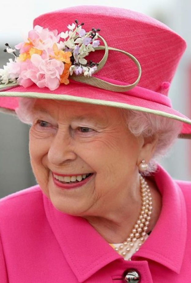 ملكة بريطانيا تستعد للاحتفال بذكرى سنوية مهمة الأسبوع المقبل