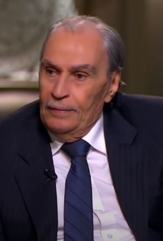 عزت العلايلي