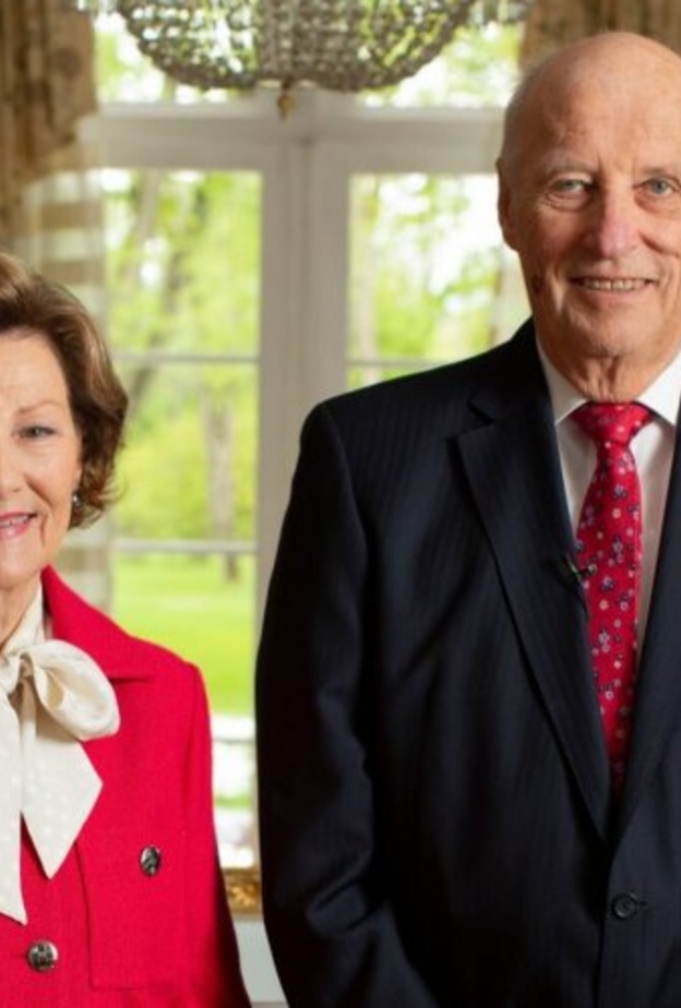 ملك وملكة النرويج تلقيا لقاح كورونا