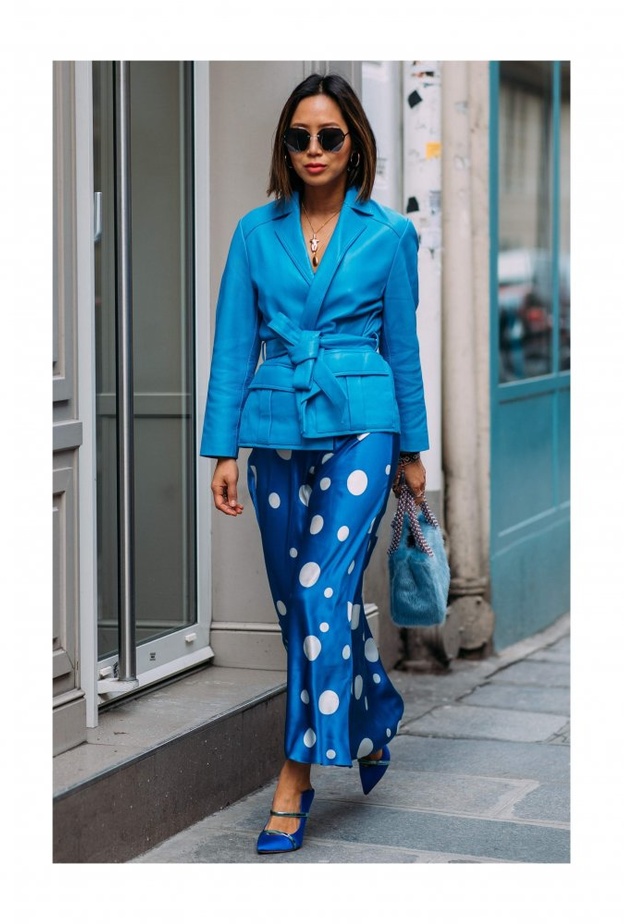 تنسيقات عصرية في نقشة البولكا اعتمديها بألوان جريئة