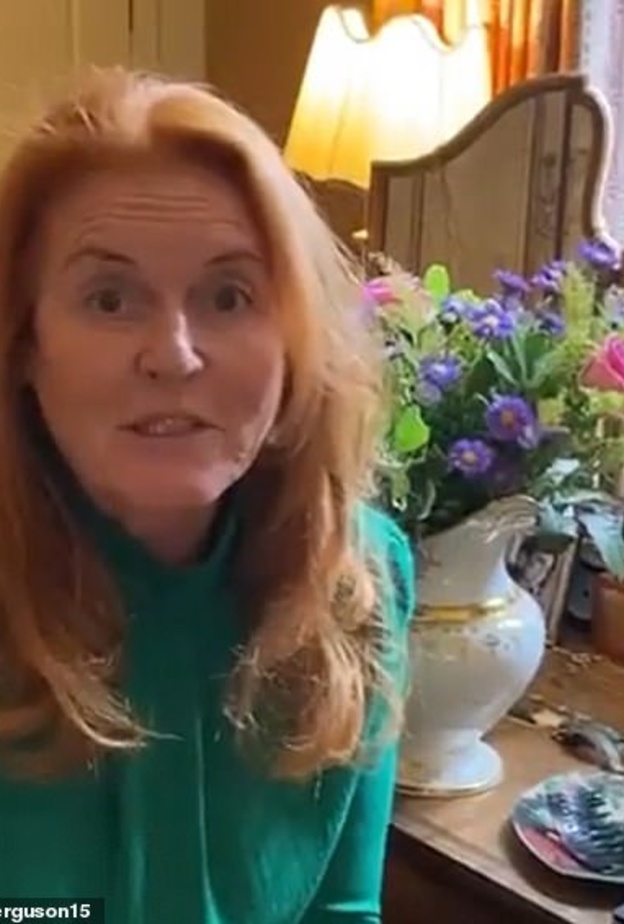 دوقة يورك ارتبكت بشدة في لقائها الأول مع العائلة المالكة