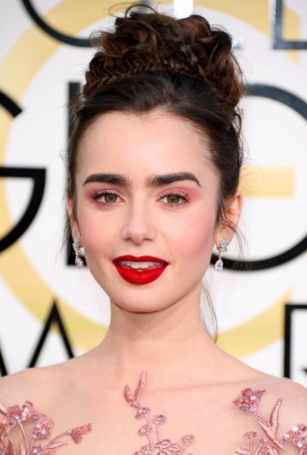  ليلي كولينز Lily Collins