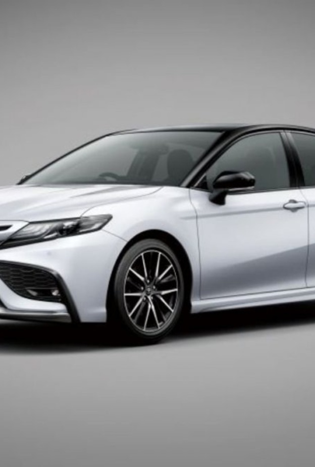 تويوتا تبدأ بطرح النموذج المعدل من سيارات Camry