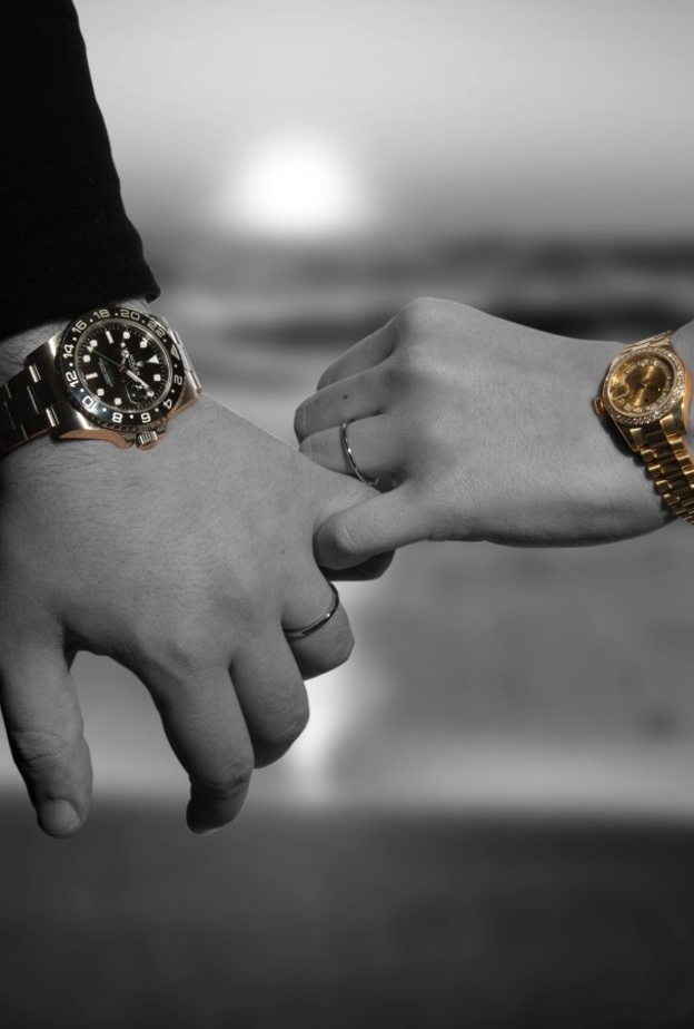 واتش بوكس الشرق الأوسط تحتفل بعيد الحب