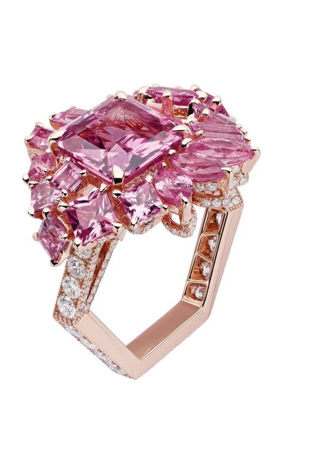 خاتم الياقوت الوردي من ديور Dior