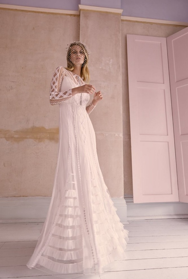  موديلات فساتين زفاف رومانسية من temperley