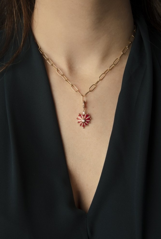 قلادة من جوانا دحدح Joanna Dahdah