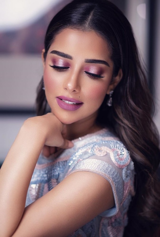 مكياج عيد الحب 2021