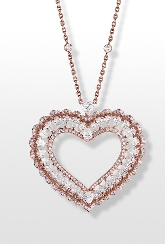  قلادة من شوبارد Chopard