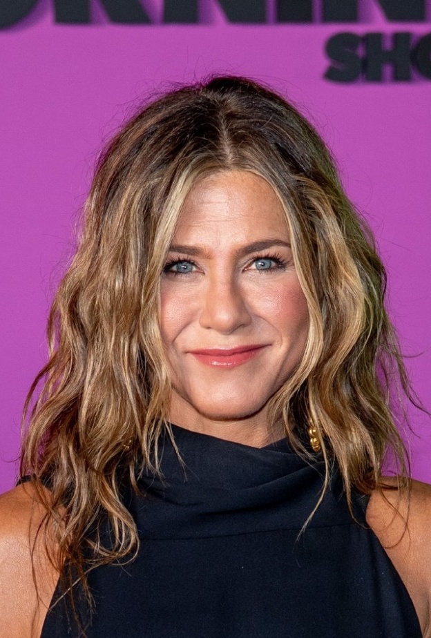 الشعر الويفي المثالي على طريقة جينيفر