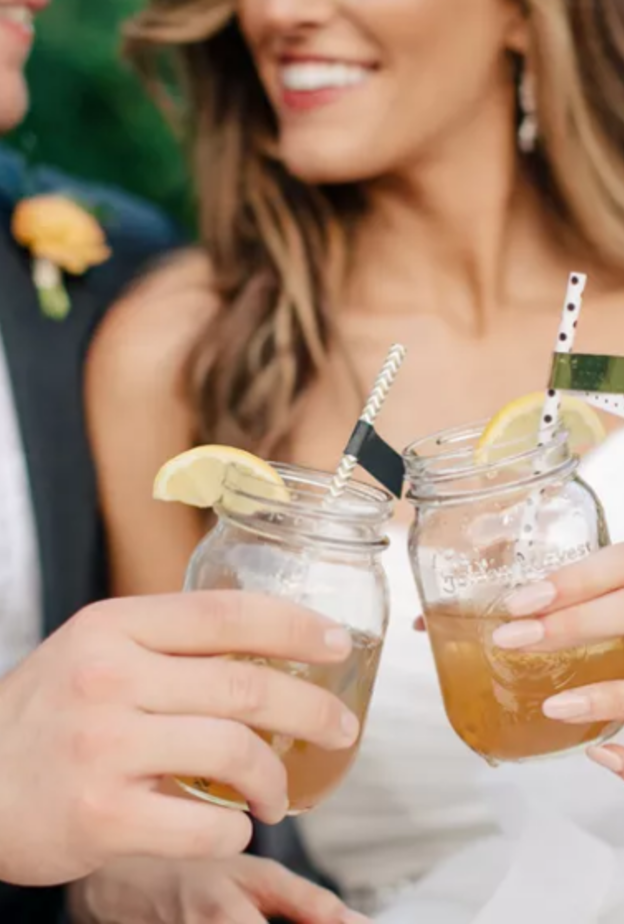 مشروبات صحية للعروس تعزز هرمون السعادة