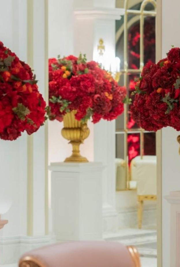 إدخال اللون الأخضر الى الورود الحمراء