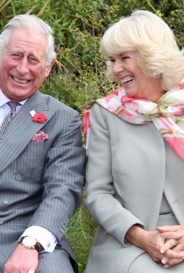 أشهر قصص الحب المستحيلة داخل القصور الملكية التي انتهت بالزواج