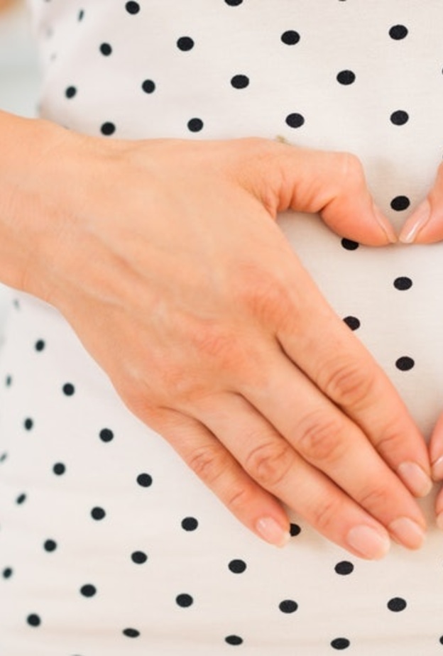 كيف تكون إفرازات الحمل في الشهر الثاني