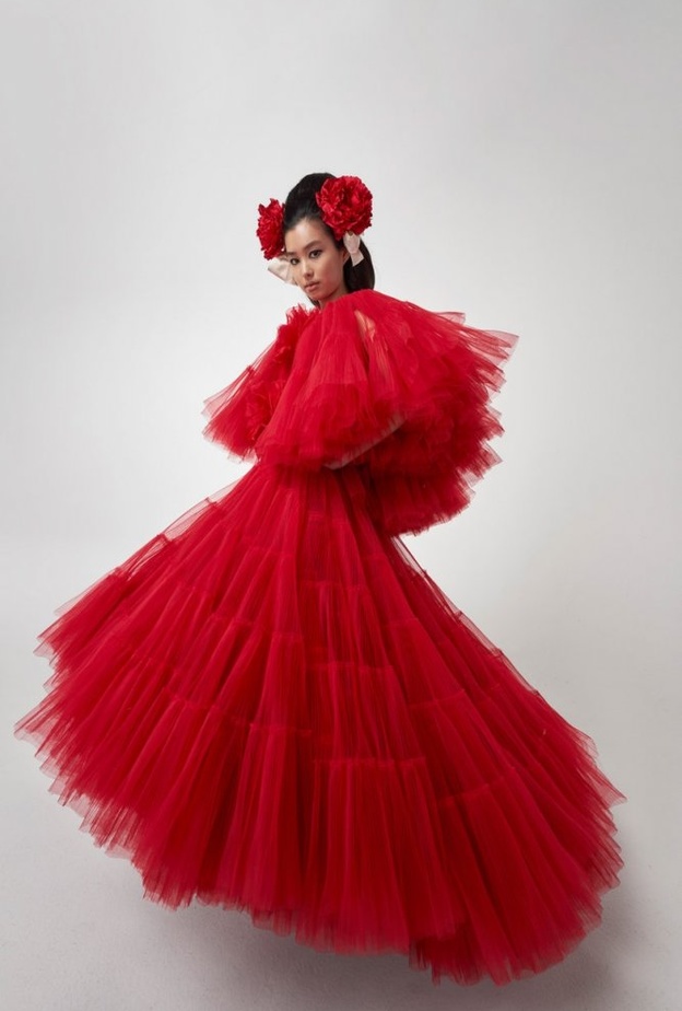  فساتين خطوبة من giambattista valli